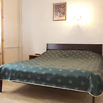 Lillekuela Hotell 2*