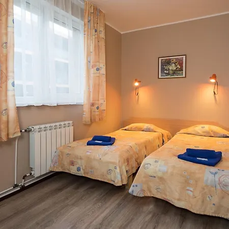Hotel Lillekuela 2*