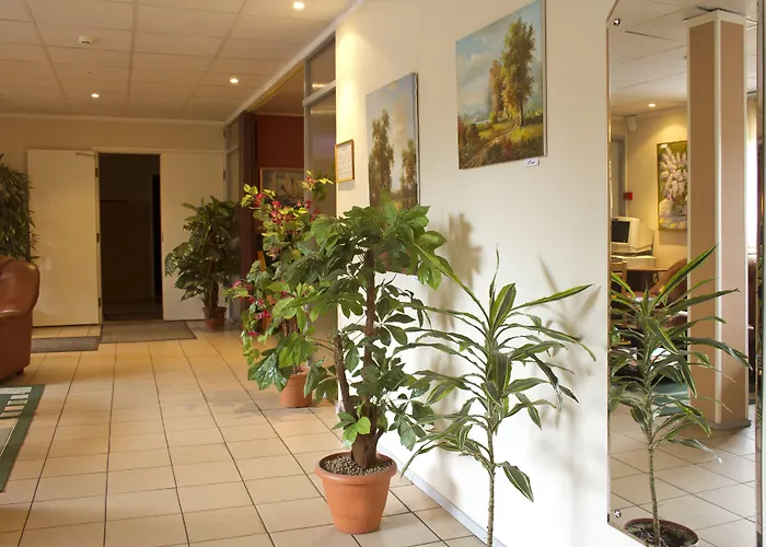 Lillekuela Hotell 2*